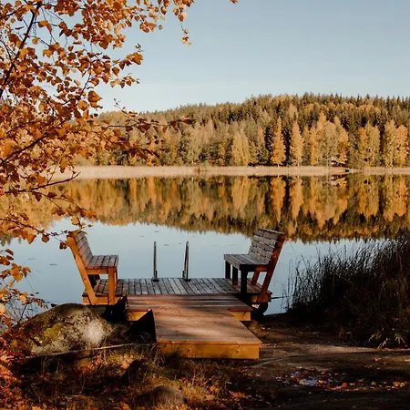 Mansikkaniemen Lomakeskus Holiday park 4*