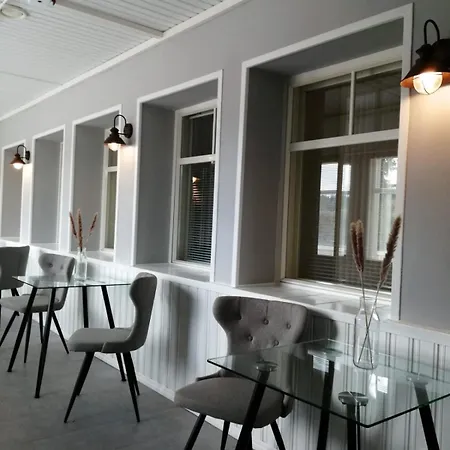 Mansikkaniemen Feriepark 4*